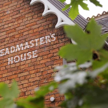 The Cholmondeley Arms Wrenbury Exterior foto